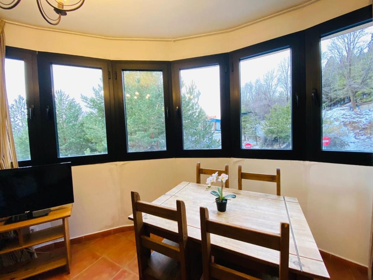 סיירה נבדה Apartamentos Bluettravel Snow Confort Monte Gorbea מראה חיצוני תמונה